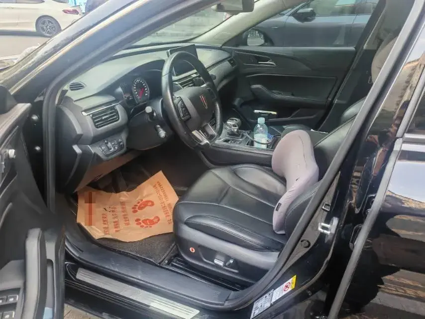 2020 HONGQI H5 thumbnail 4