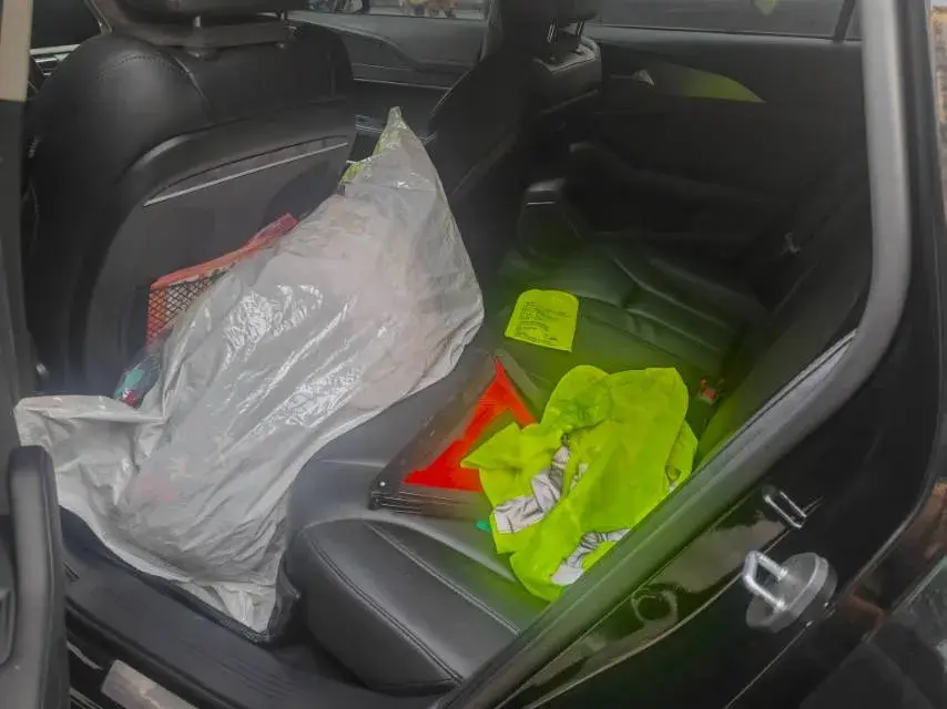 2020 HONGQI H5 thumbnail 3