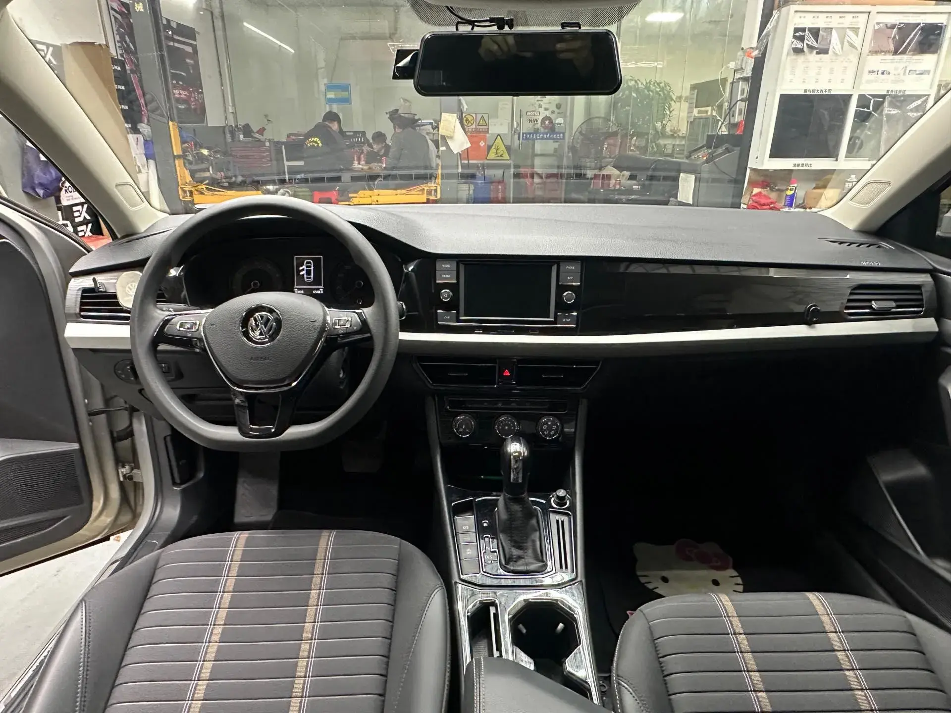 2019 VOLKSWAGEN LAVIDA thumbnail 4