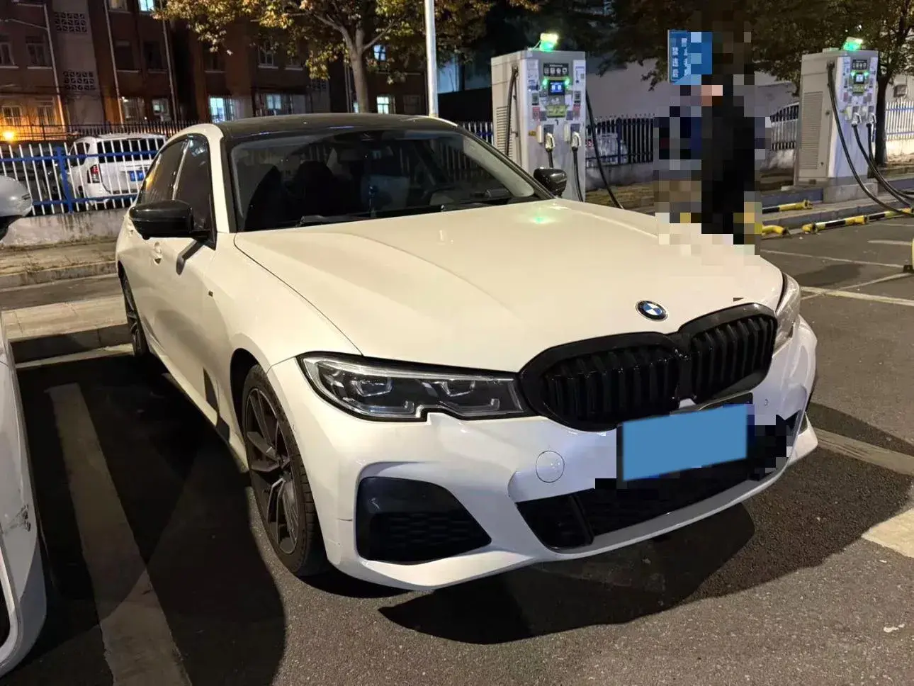 2020 BMW 3 thumbnail 3