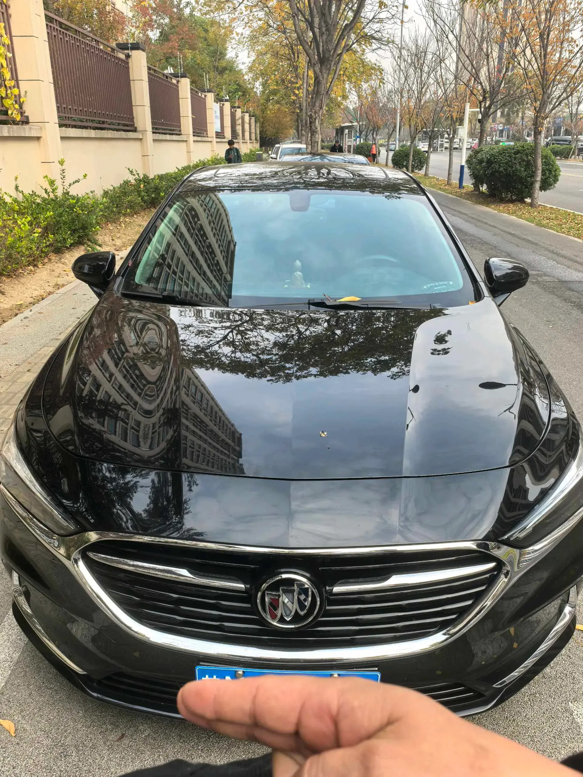 2020 BUICK LARCOSSE thumbnail 2