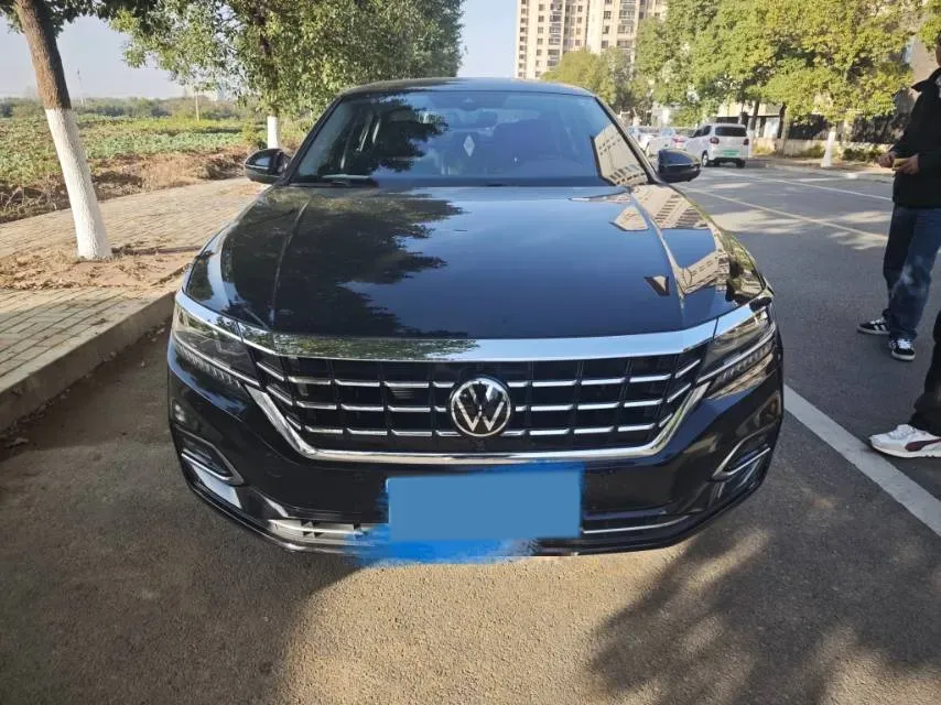 2020 Volkswagen Passat 2.0T 186HP L4 7DCT,autocango,china used car exporter,china ev exporter,chinese used car exporter,chinese used ev exporter