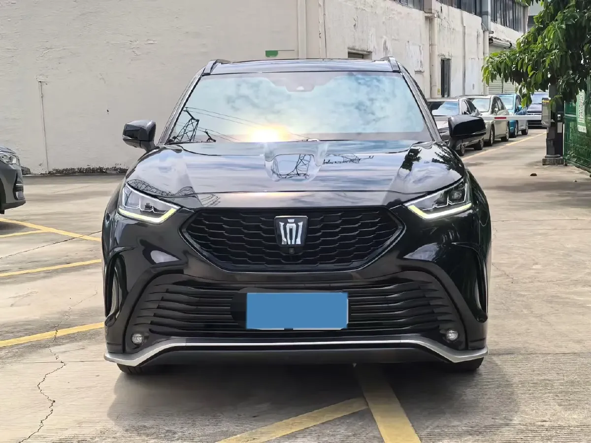 2022 Toyota Crown Kluger 2.5L 192HP L4 E-CVT Hybrid,autocango,china used car exporter,china ev exporter,chinese used car exporter,chinese used ev exporter