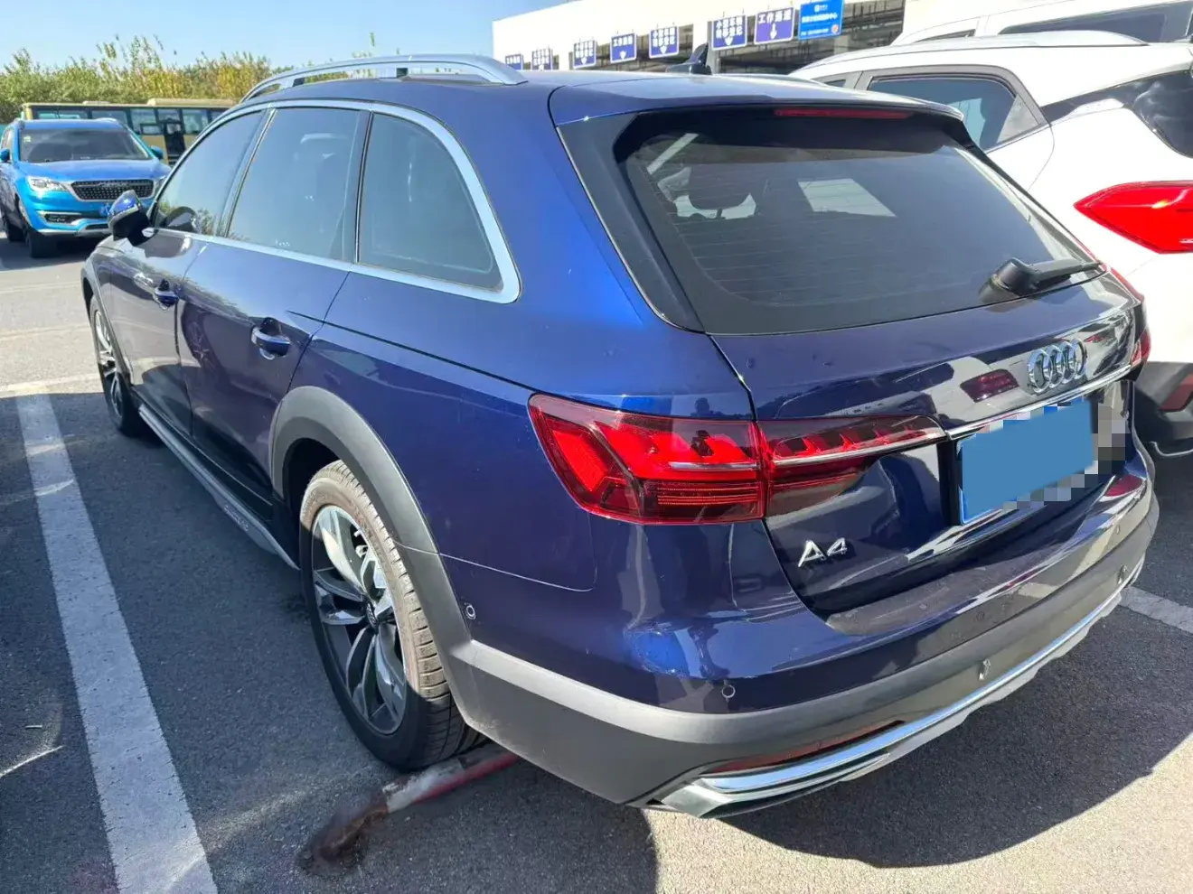 2021 AUDI A4 thumbnail 4