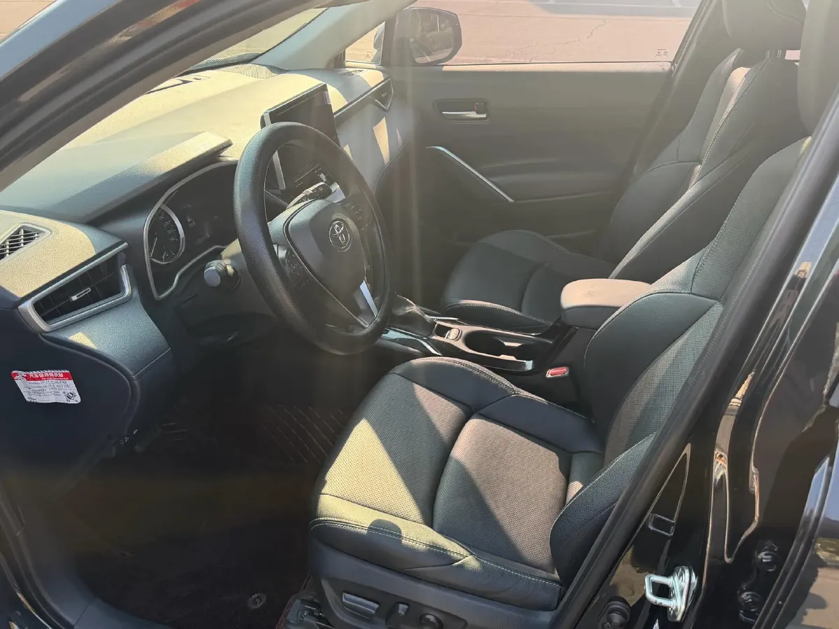 2023 Toyota Frontlander 2.0L 171HP L4 CVT,autocango,china used car exporter,china ev exporter,chinese used car exporter,chinese used ev exporter