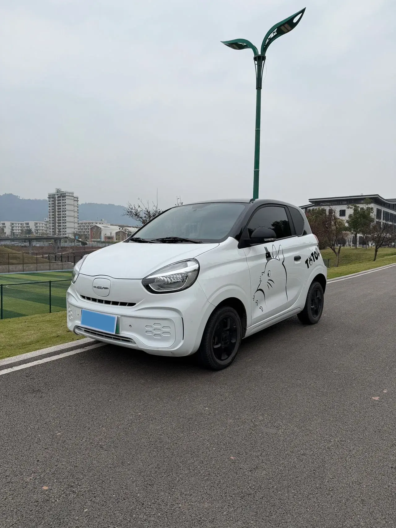 2021 ROEWE CLEVER view 1