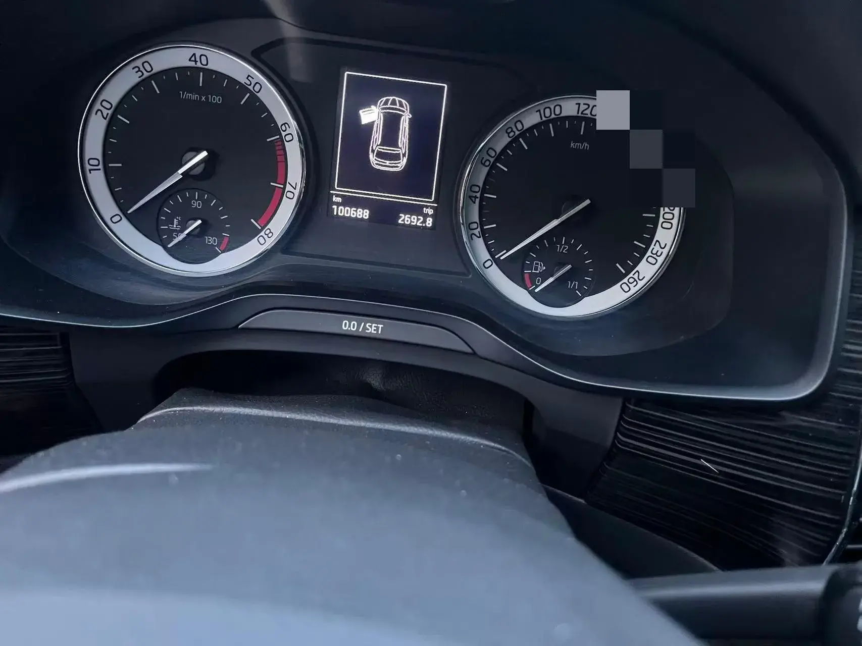 2017 SKODA KODIAK thumbnail 4