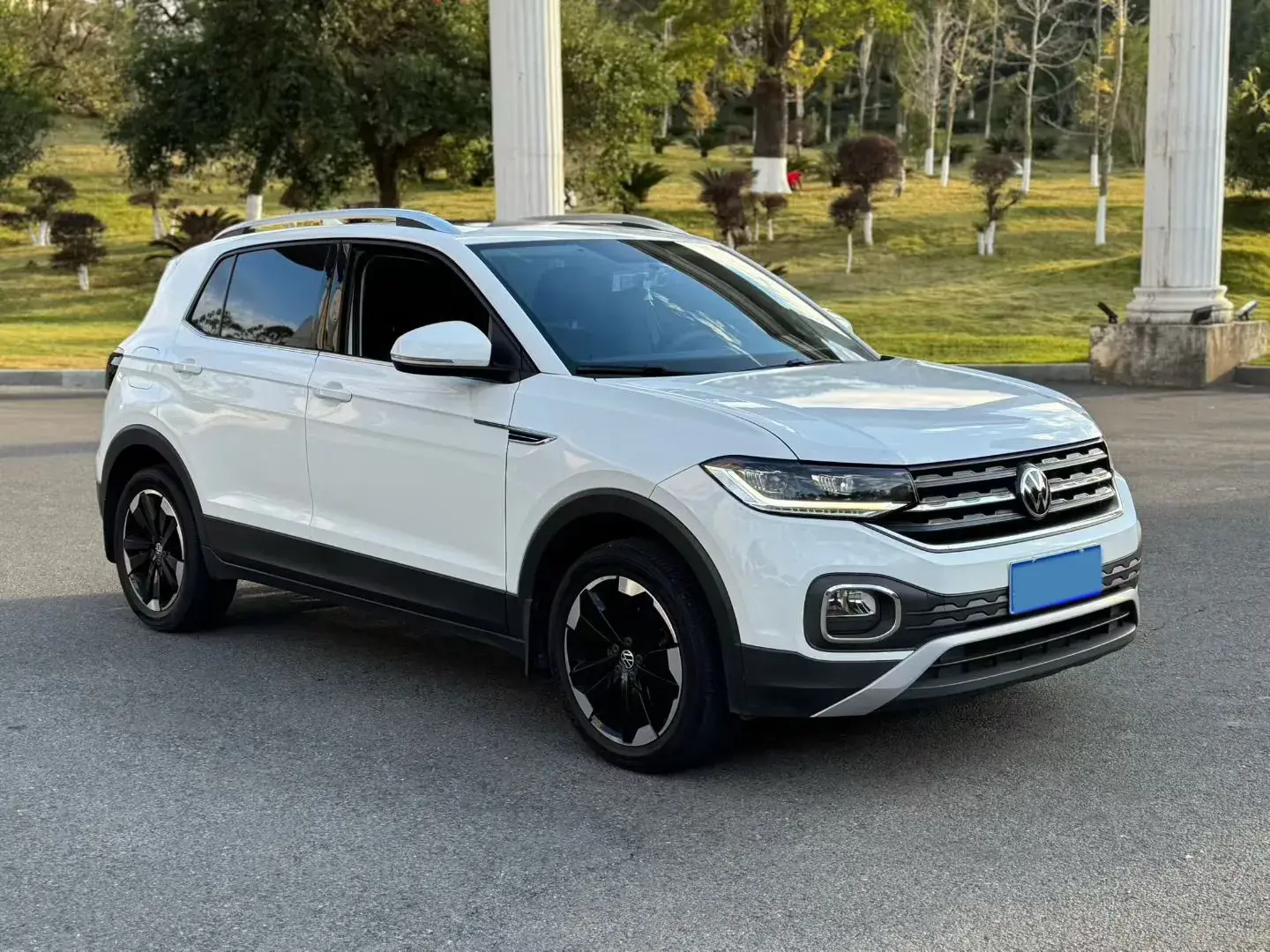 2020 VOLKSWAGEN TACQUA thumbnail 3