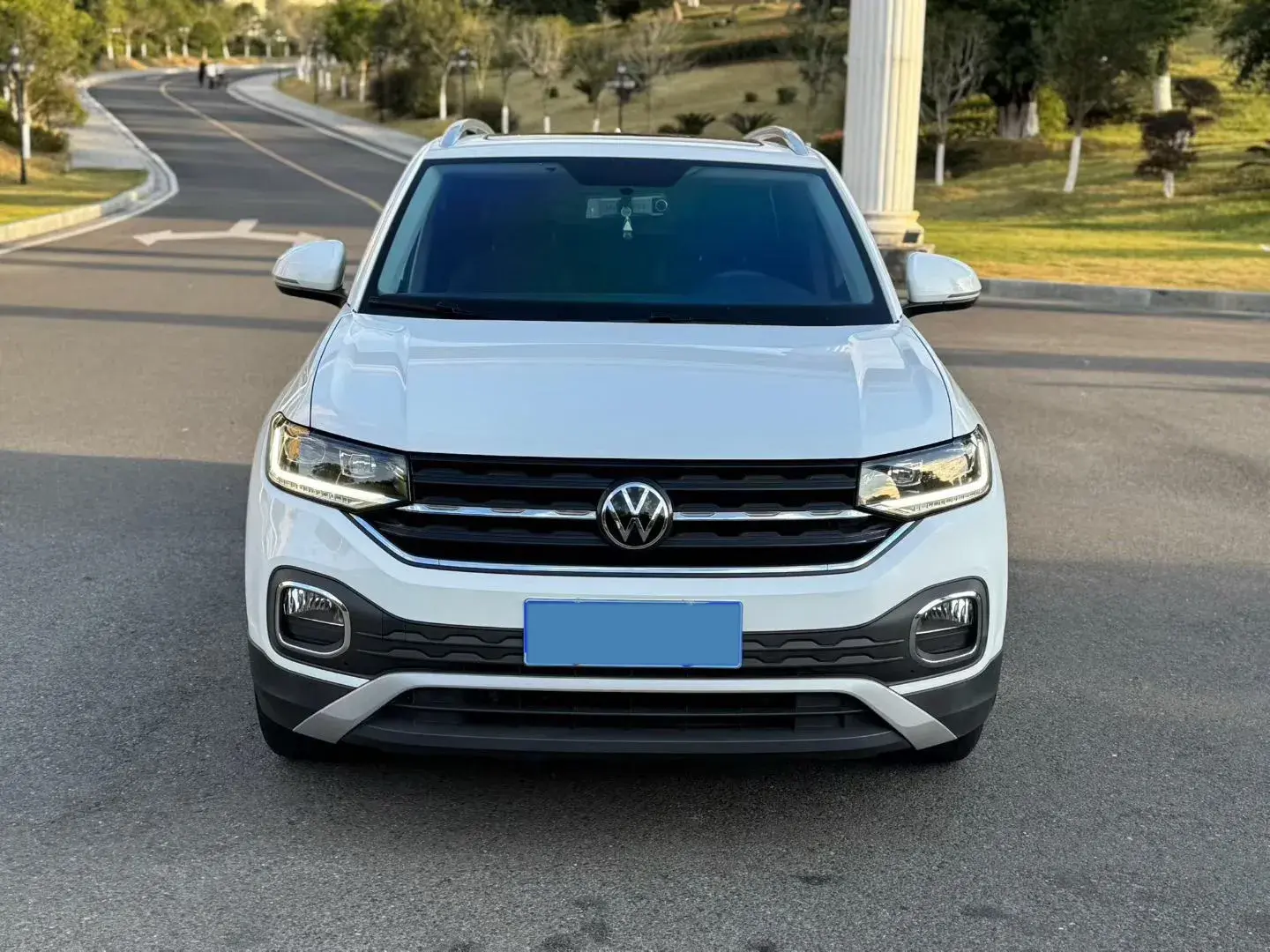 2020 VOLKSWAGEN TACQUA thumbnail 2