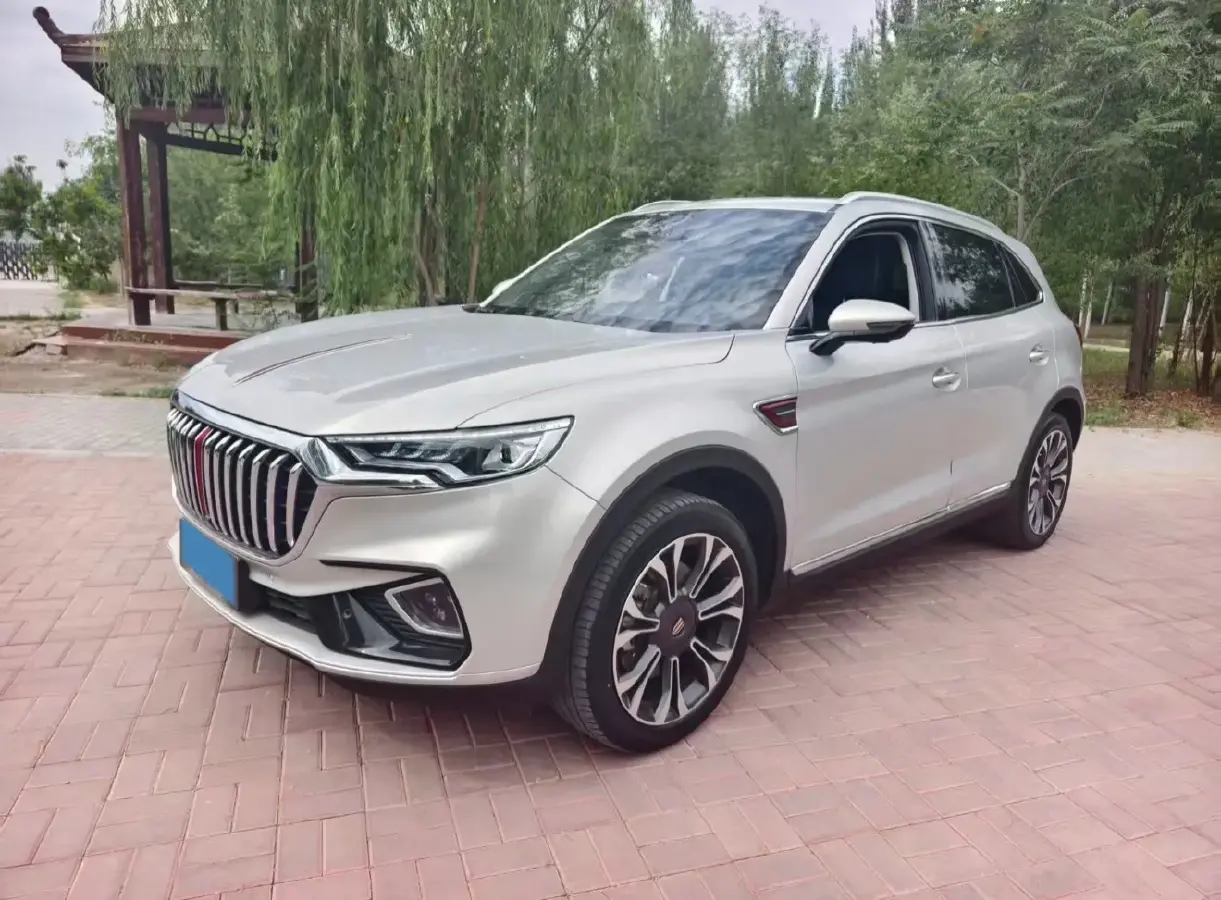 2022 HongQi HS5 2.0T 224HP L4 6AT