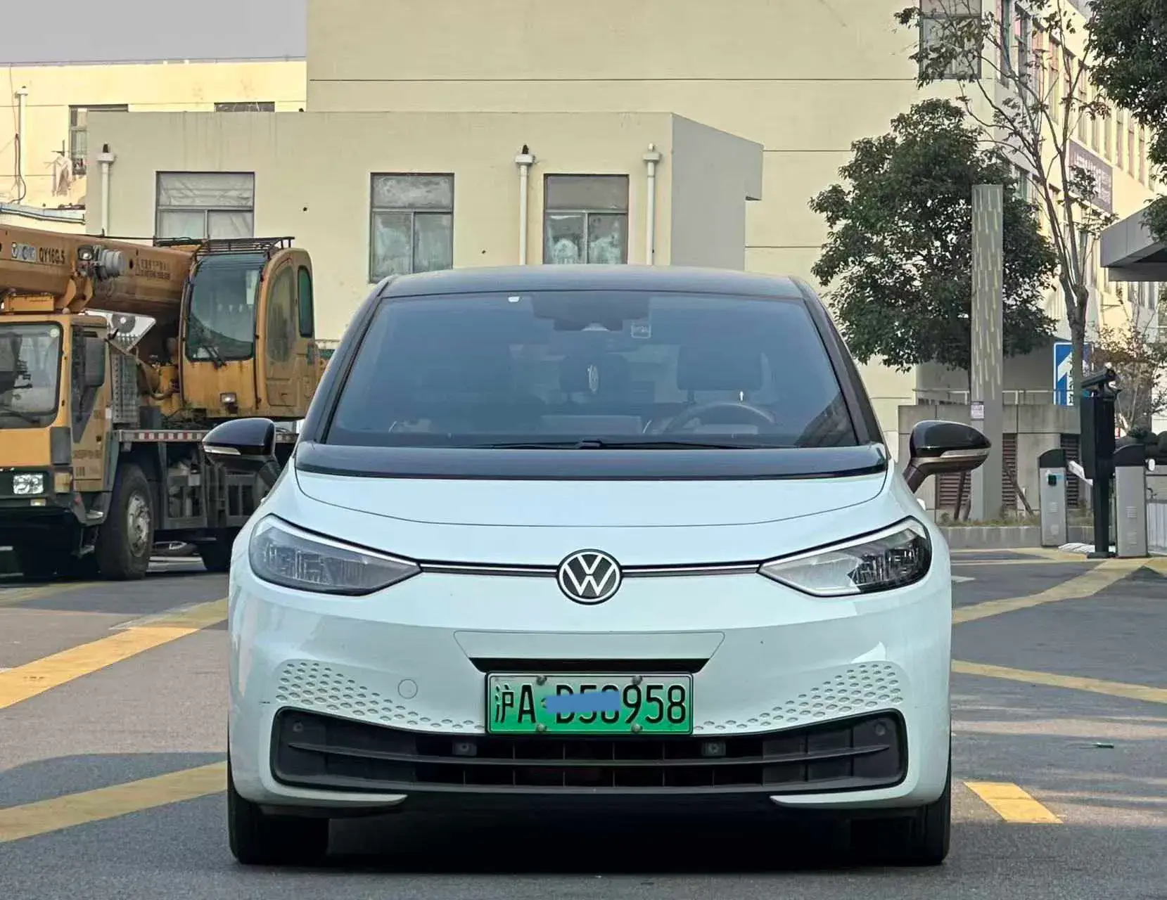 2022 VOLKSWAGEN ID.3 thumbnail 3