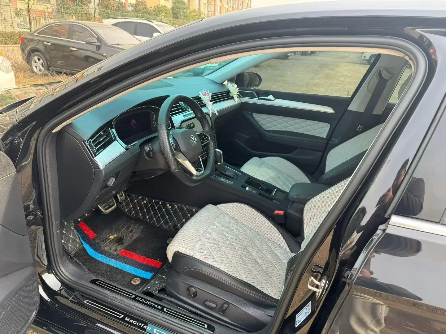 2023 VOLKSWAGEN MAGOTAN thumbnail 4