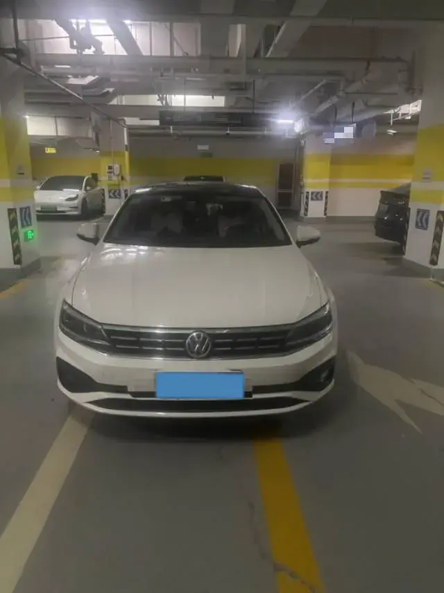 2021 VOLKSWAGEN LAMANDO thumbnail 2