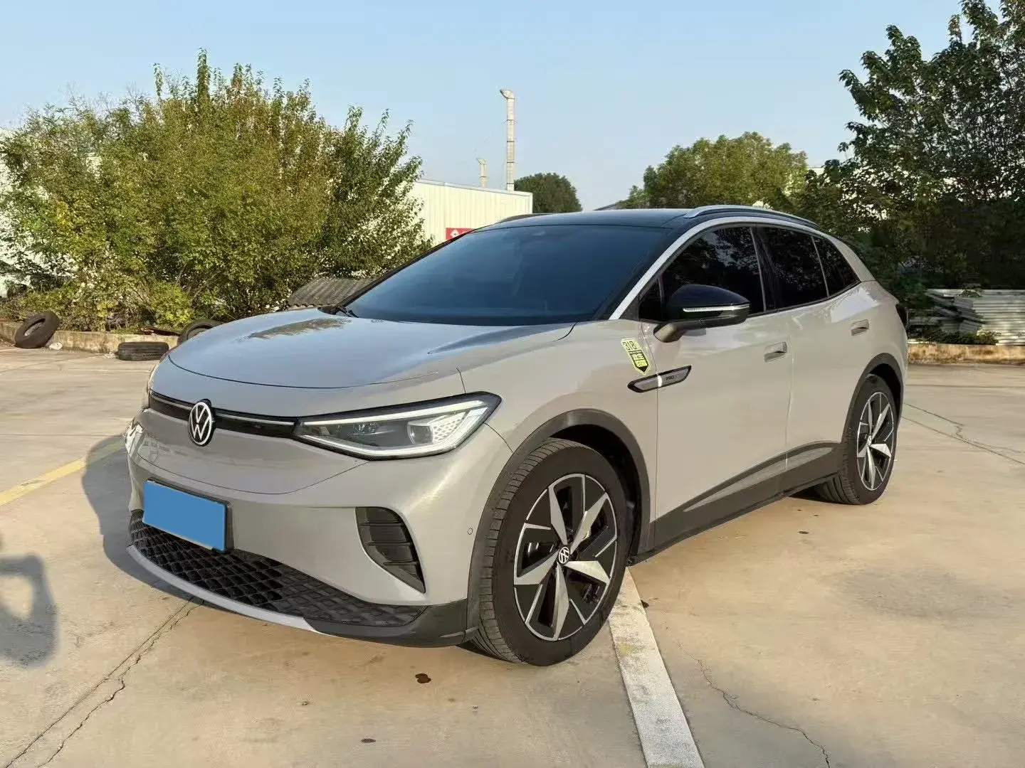 2022 VOLKSWAGEN ID.4 view 1