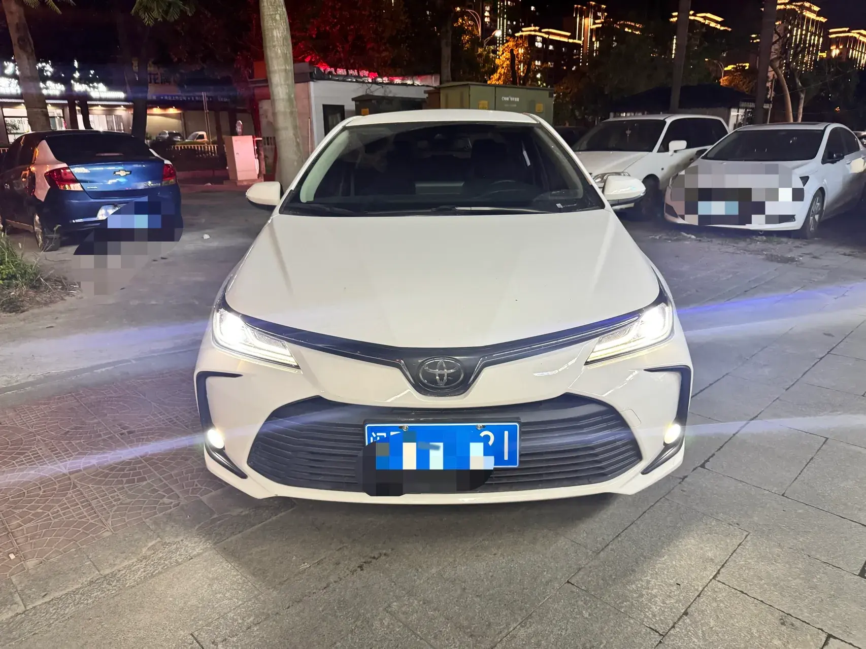 2021 TOYOTA COROLLA thumbnail 2