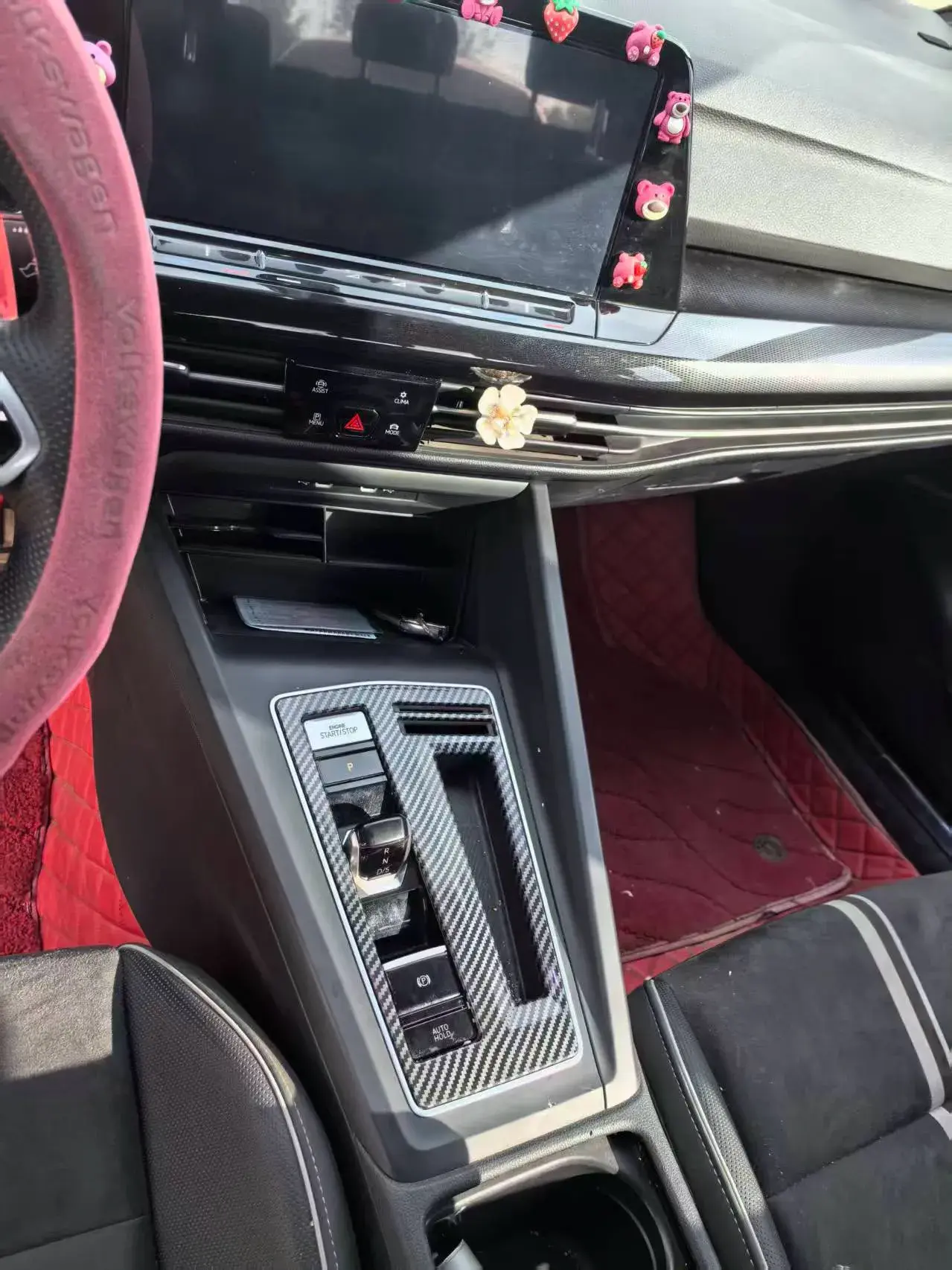 2023 VOLKSWAGEN GOLF thumbnail 3