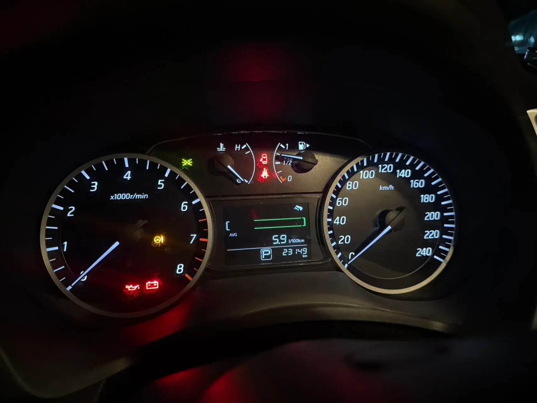 2022 NISSAN SYLPHY thumbnail 2