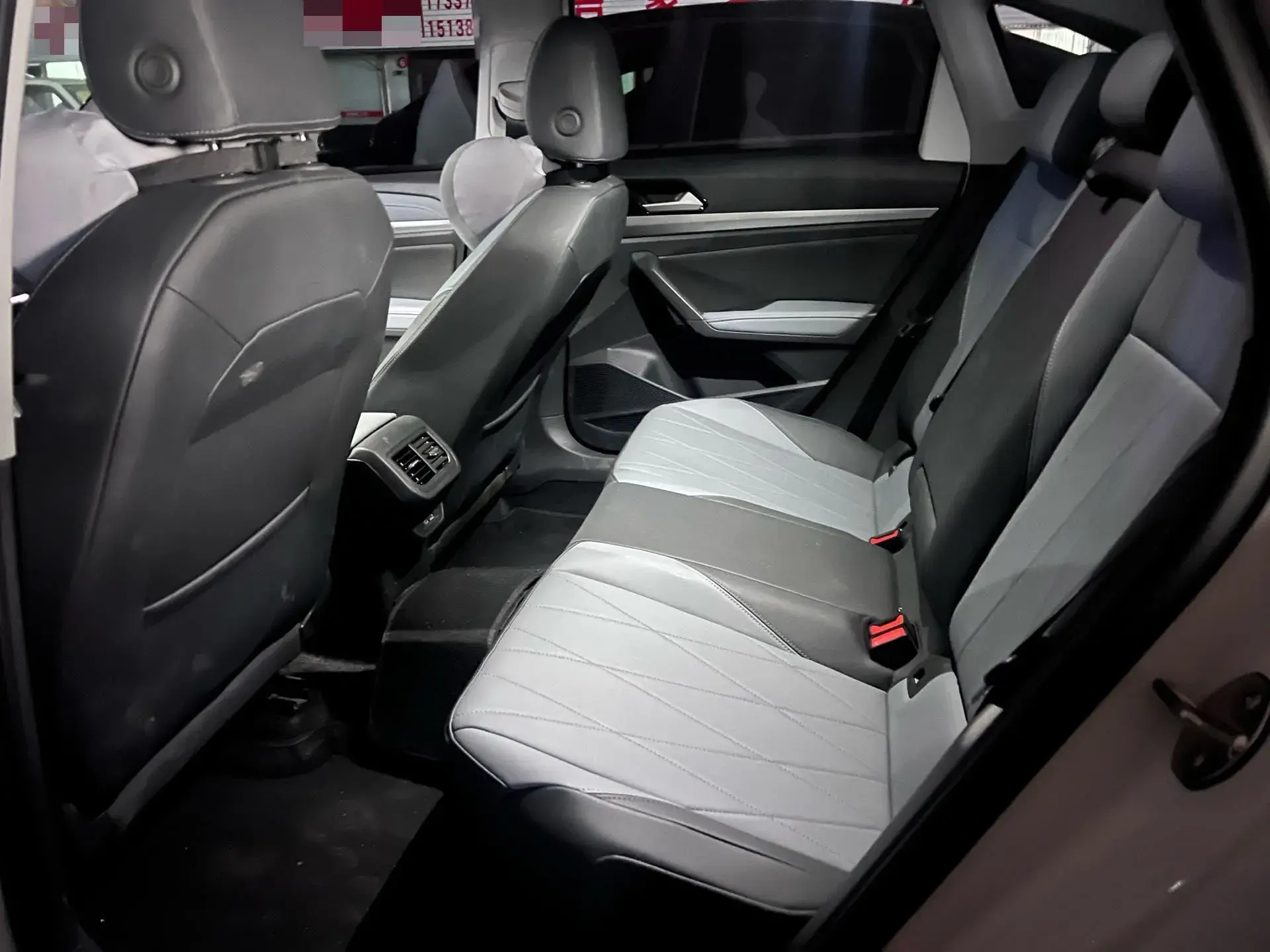 2024 VOLKSWAGEN LAVIDA thumbnail 3