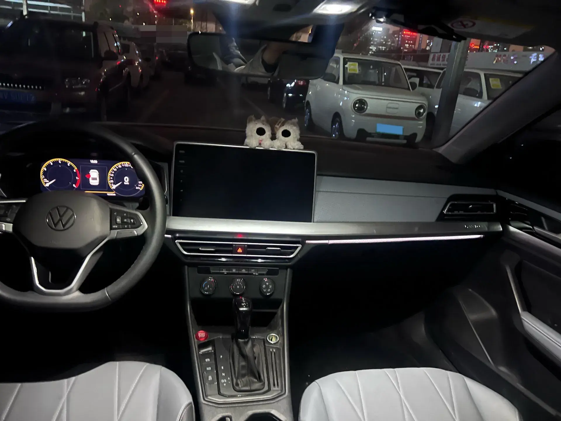 2024 VOLKSWAGEN LAVIDA thumbnail 4