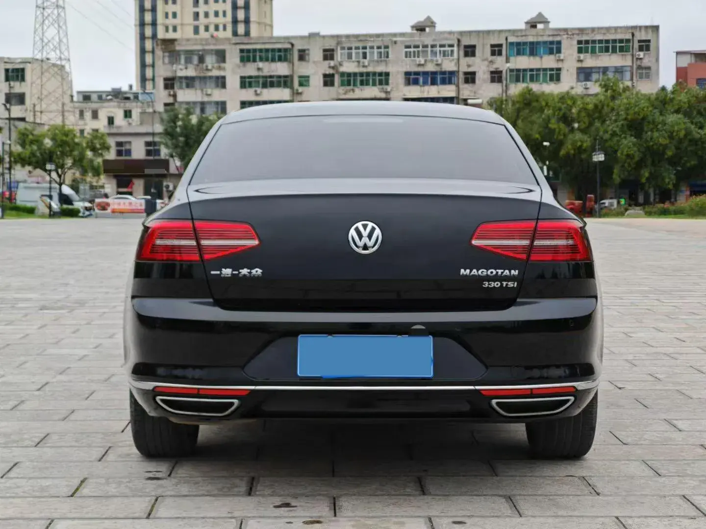 2018 VOLKSWAGEN MAGOTAN thumbnail 2