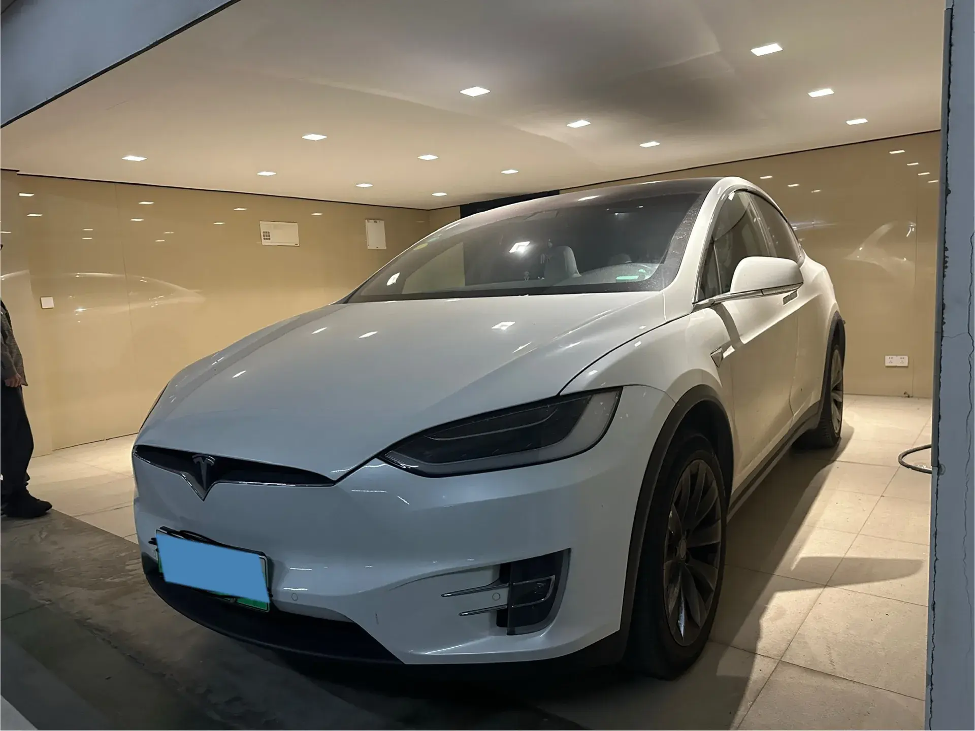 2017 TESLA MODEL view 1