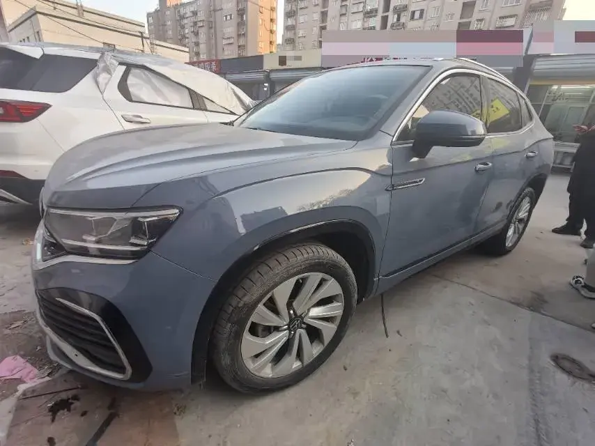 2020 Volkswagen Tayron X 2.0T 186HP L4 7DCT