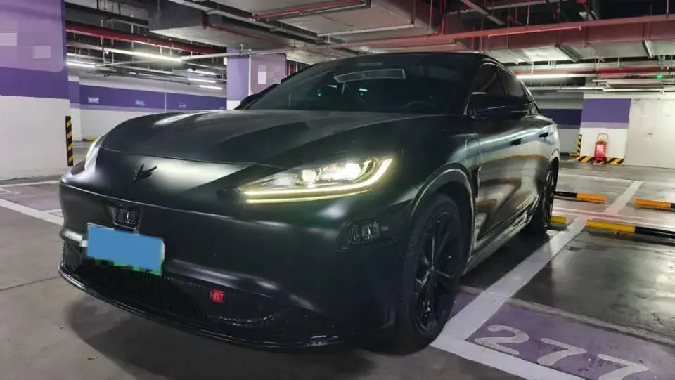 2022 ARCFOX αS BEV 74.5KWH