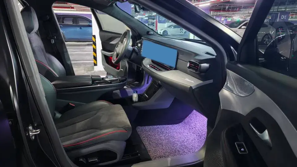 2022 ARCFOX ΑS thumbnail 4