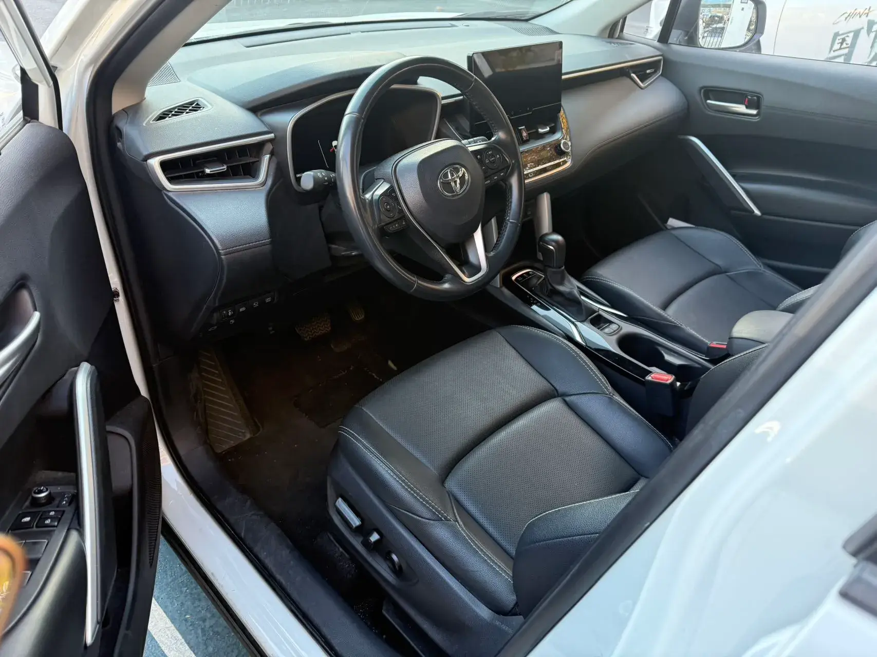 2023 TOYOTA FRONTLANDER thumbnail 2