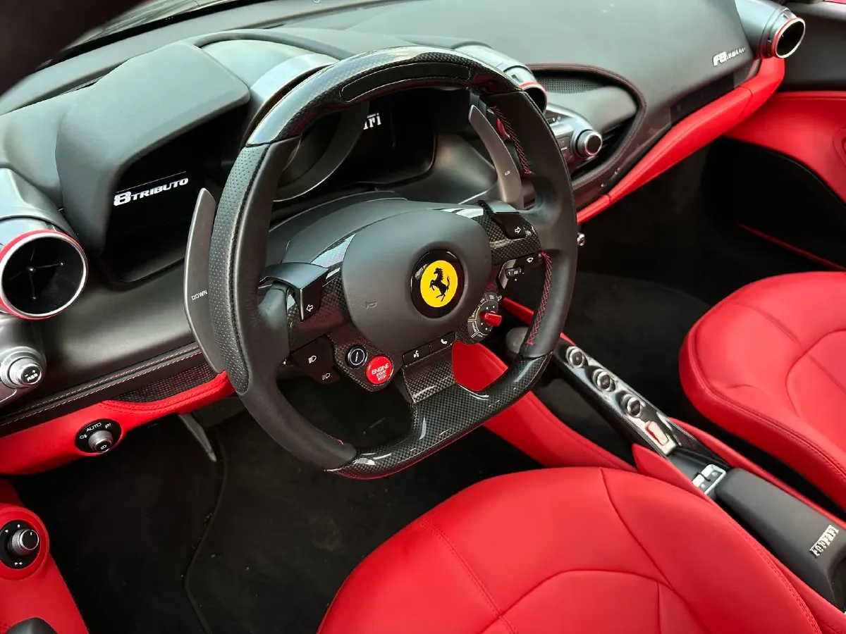 2019 Ferrari F8 3.9T 720HP V8 7DCT,autocango,china used car exporter,china ev exporter,chinese used car exporter,chinese used ev exporter