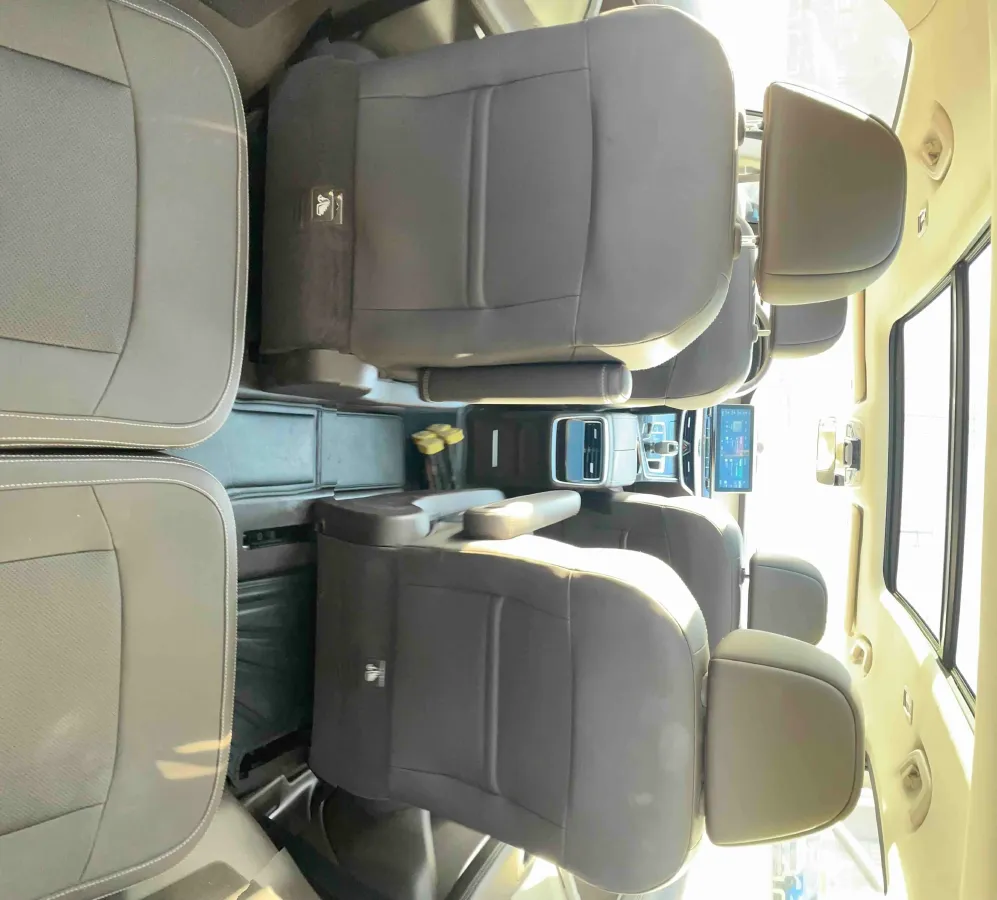 2021 Geely JiaJi 1.8T 184HP L4 7DCT,autocango,china used car exporter,china ev exporter,chinese used car exporter,chinese used ev exporter