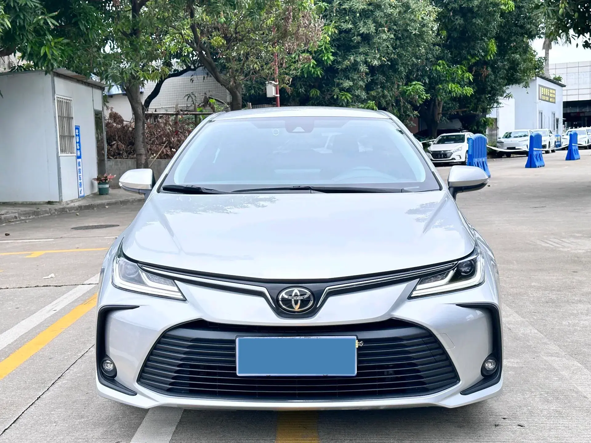2021 TOYOTA COROLLA thumbnail 2
