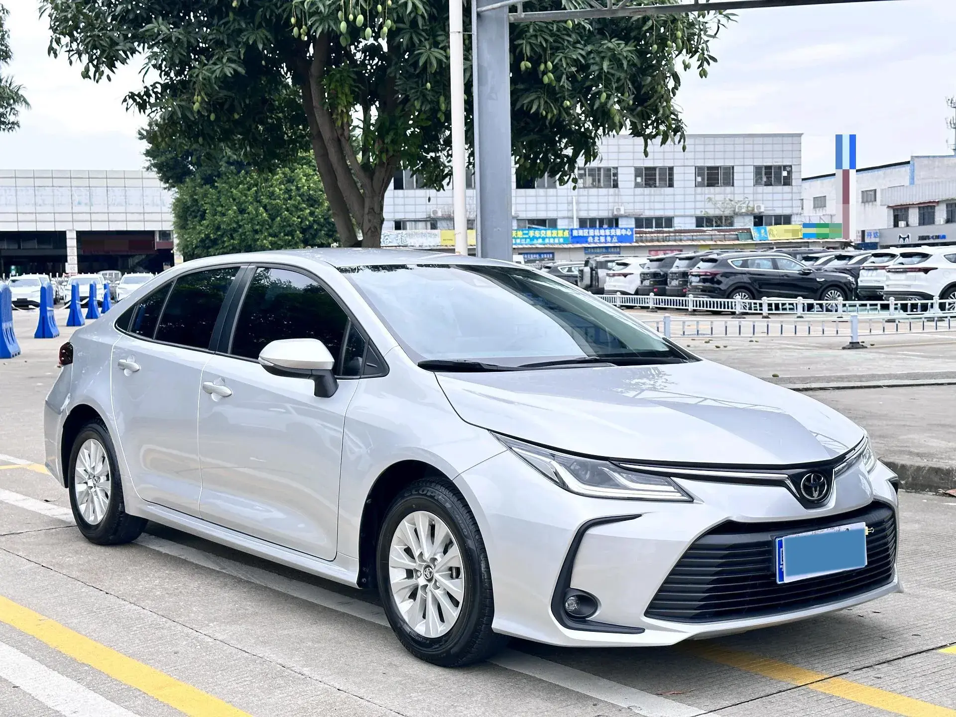 2021 TOYOTA COROLLA thumbnail 3