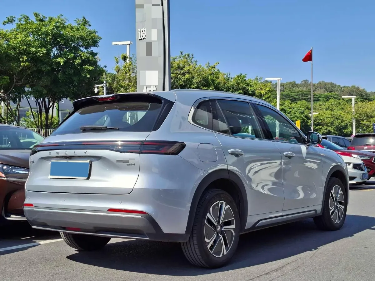 2025 Geely Galaxy Starship 7 1.5L 112HP L4 1DHT PHEV 19.09KWH,autocango,china used car exporter,china ev exporter,chinese used car exporter,chinese used ev exporter