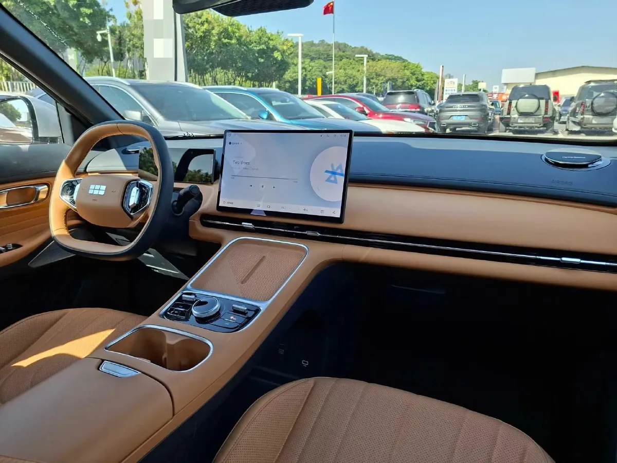 2025 Geely Galaxy Starship 7 1.5L 112HP L4 1DHT PHEV 19.09KWH,autocango,china used car exporter,china ev exporter,chinese used car exporter,chinese used ev exporter