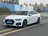 2022 Audi A4L 2.0T 190HP L4 7DCT