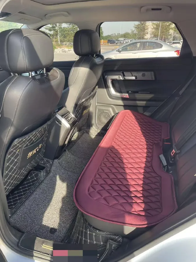 2023 Chery Exploration 06 1.6T 197HP L4 7DCT,autocango,china used car exporter,china ev exporter,chinese used car exporter,chinese used ev exporter