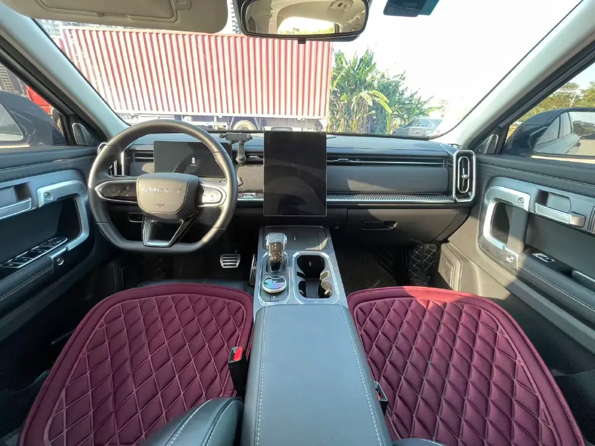 2023 Chery Exploration 06 1.6T 197HP L4 7DCT,autocango,china used car exporter,china ev exporter,chinese used car exporter,chinese used ev exporter