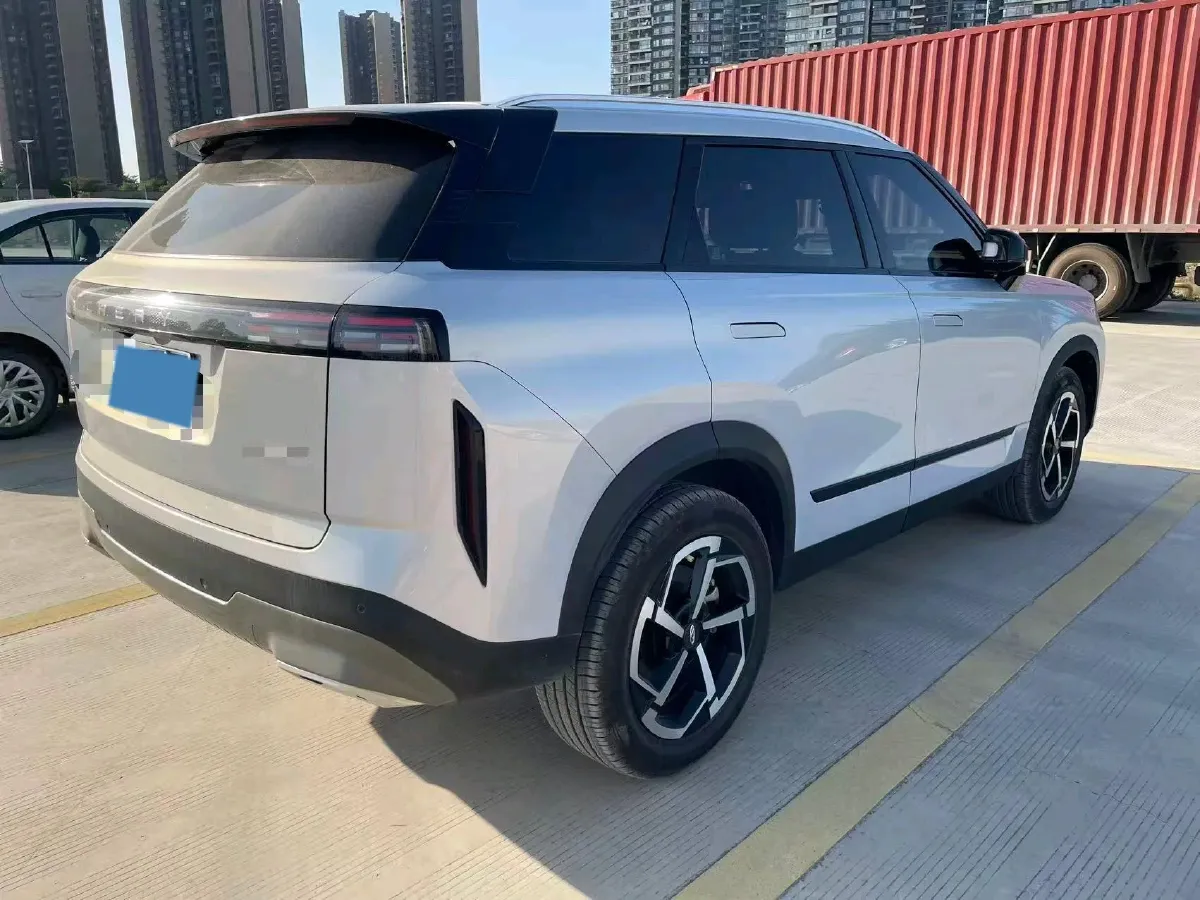 2023 Chery Exploration 06 1.6T 197HP L4 7DCT,autocango,china used car exporter,china ev exporter,chinese used car exporter,chinese used ev exporter