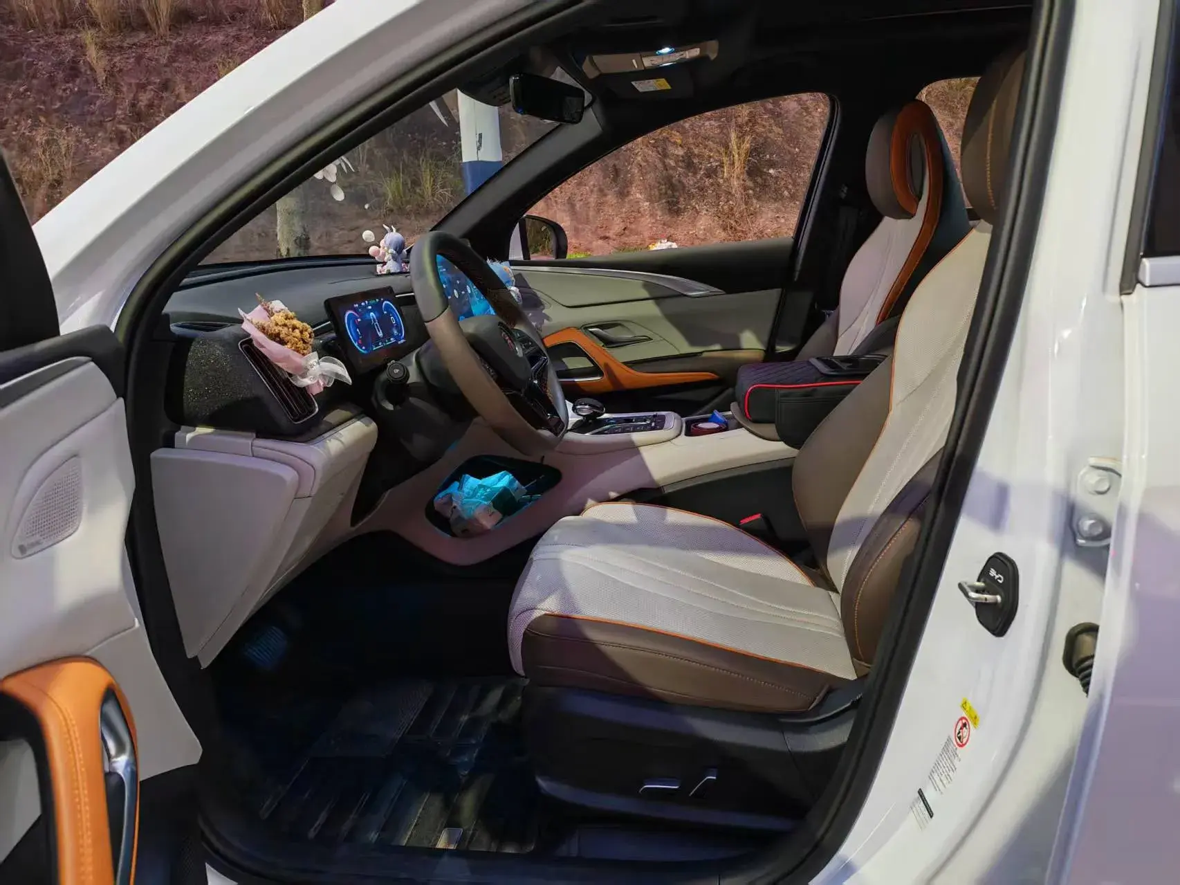 2022 BYD SONG thumbnail 4