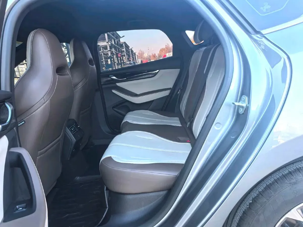 2024 BYD Qin Plus 1.5L 110HP L4 E-CVT PHEV 8.32KWH,autocango,china used car exporter,china ev exporter,chinese used car exporter,chinese used ev exporter