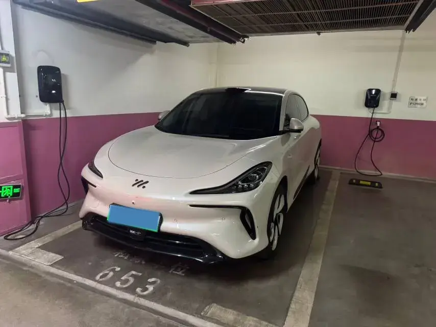 2023 IM LS6 BEV 71KWH