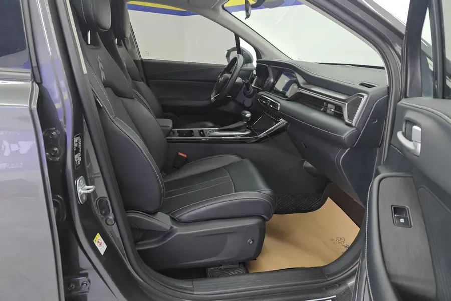 2022 GAC Trumpchi GS4 1.5T 169HP L4 6AT,autocango,china used car exporter,china ev exporter,chinese used car exporter,chinese used ev exporter