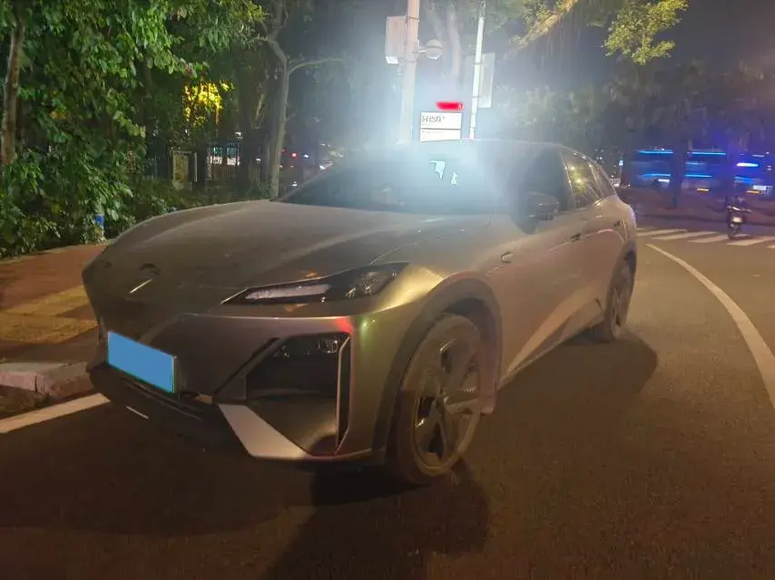 2023 DEEPAL S07 view 1