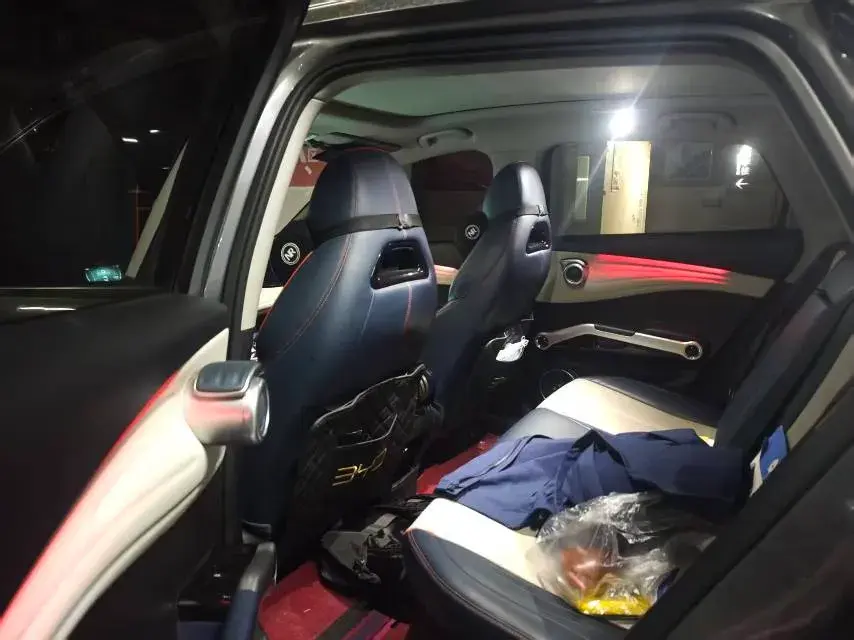 2022 BYD YUAN thumbnail 4