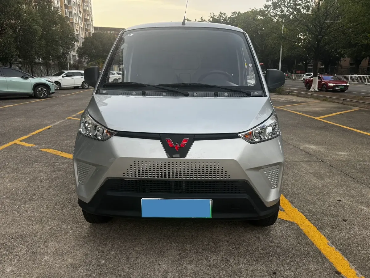2022 WuLing EV50 BEV 35.904KWH,autocango,china used car exporter,china ev exporter,chinese used car exporter,chinese used ev exporter