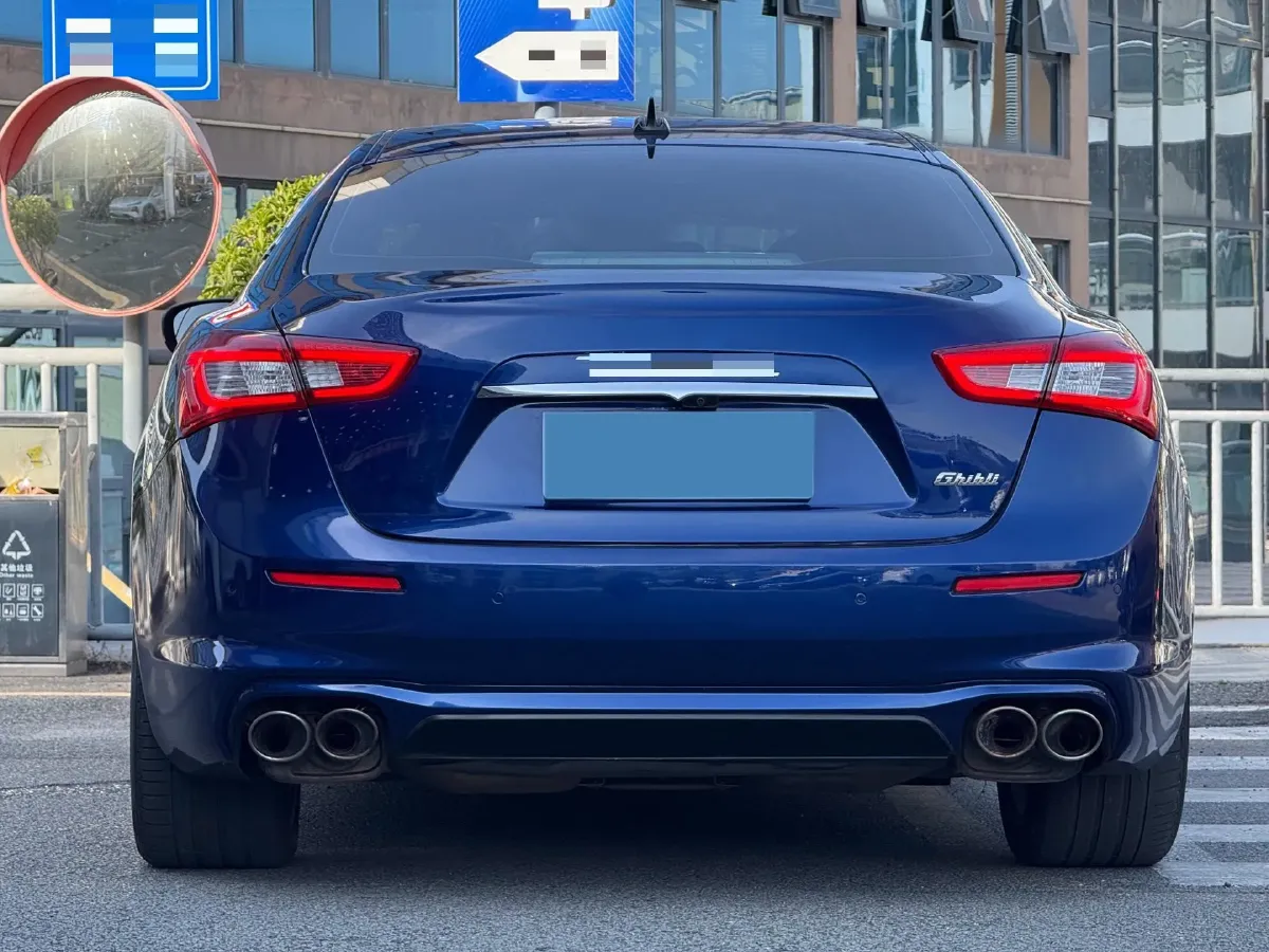 2020 Maserati Ghibli 3.0T 350HP V6 8AT,autocango,china used car exporter,china ev exporter,chinese used car exporter,chinese used ev exporter