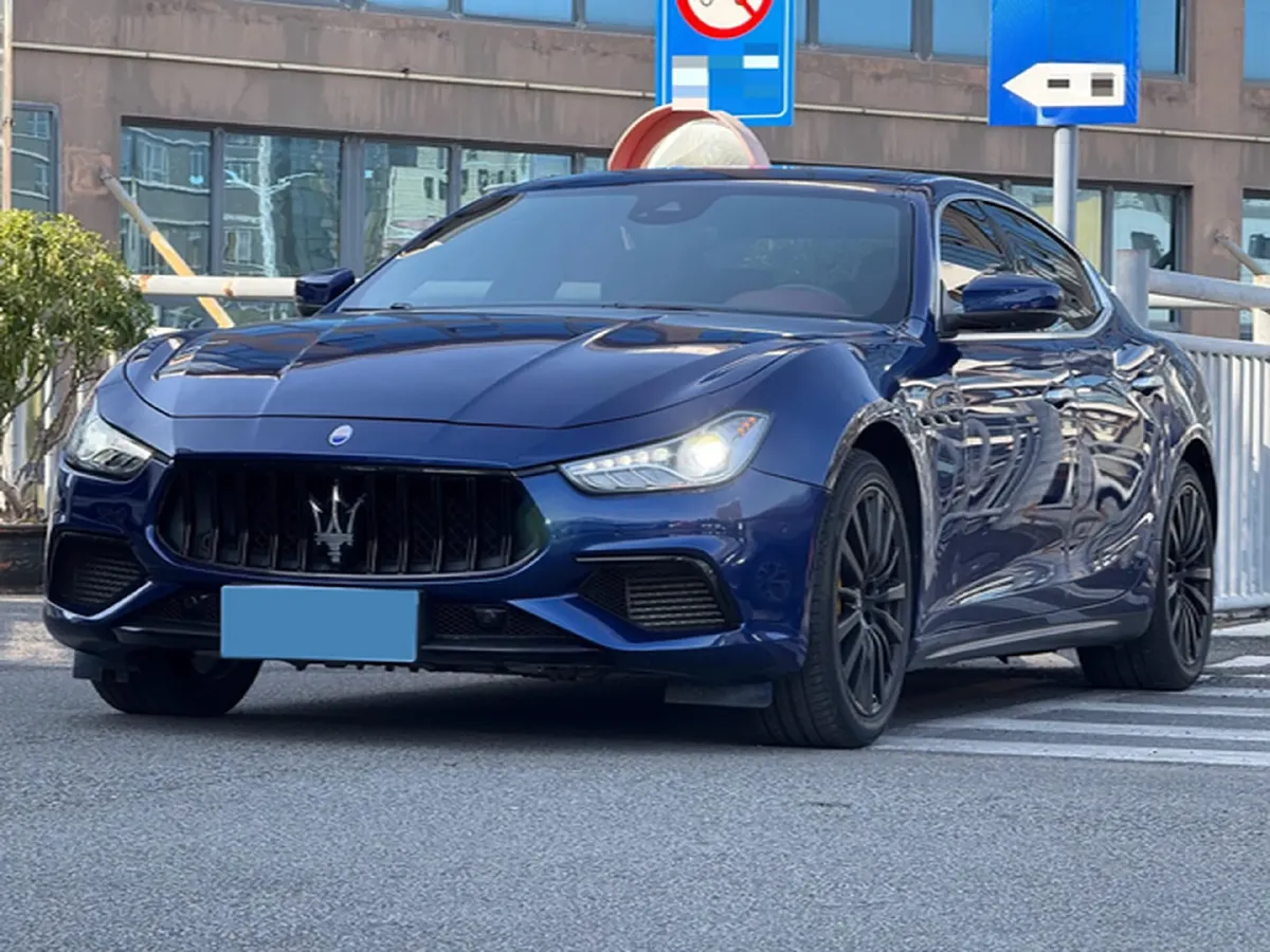 2020 Maserati Ghibli 3.0T 350HP V6 8AT,autocango,china used car exporter,china ev exporter,chinese used car exporter,chinese used ev exporter