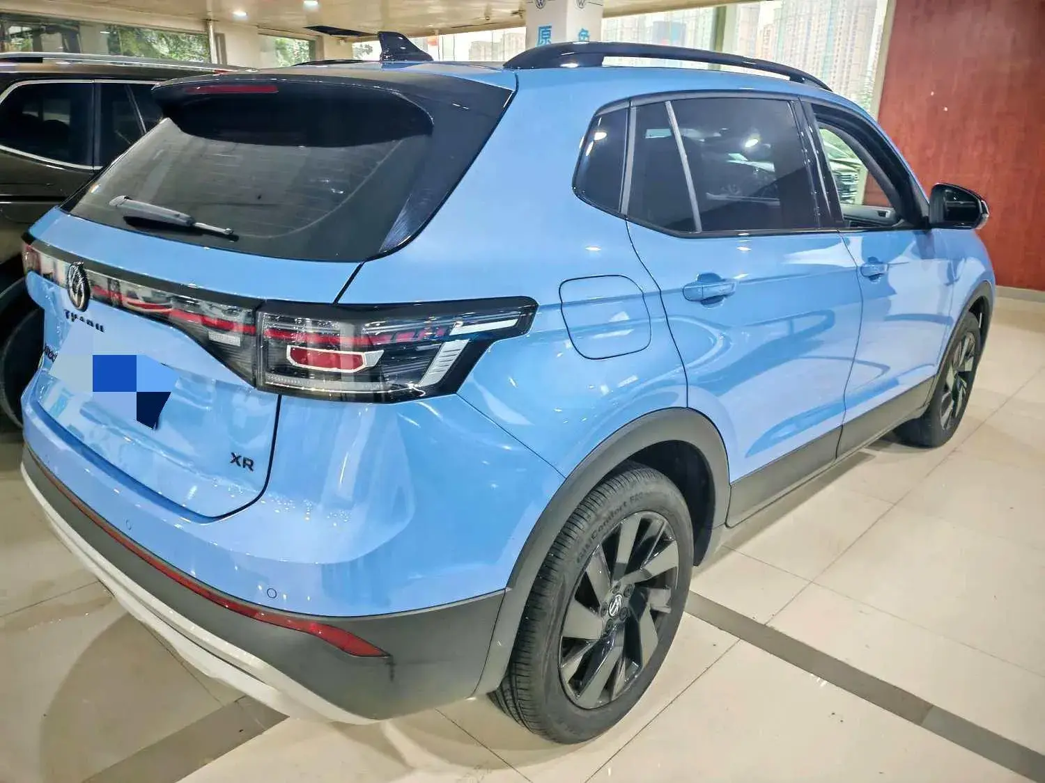 2025 VOLKSWAGEN THARU thumbnail 4