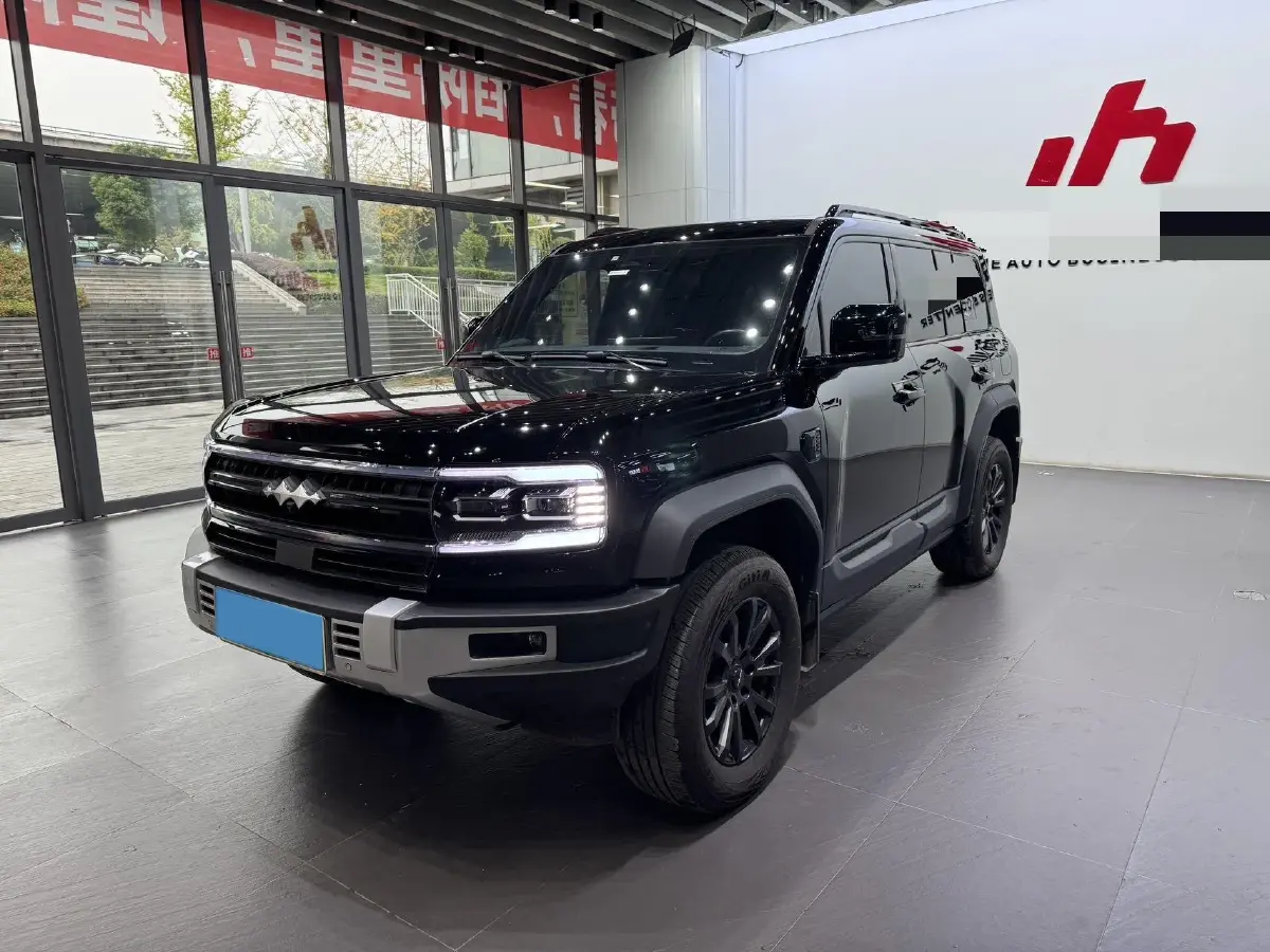 2024 FangChengBao Bao 5 1.5T 194HP L4 E-CVT PHEV 31.8KWH